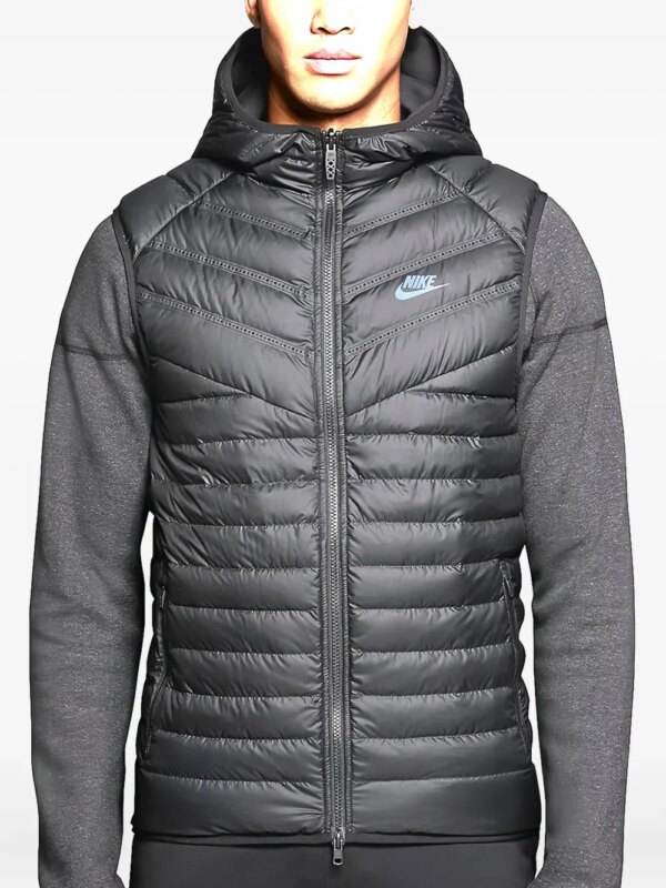 Nike veste Aeroloft Windrunner - Noir