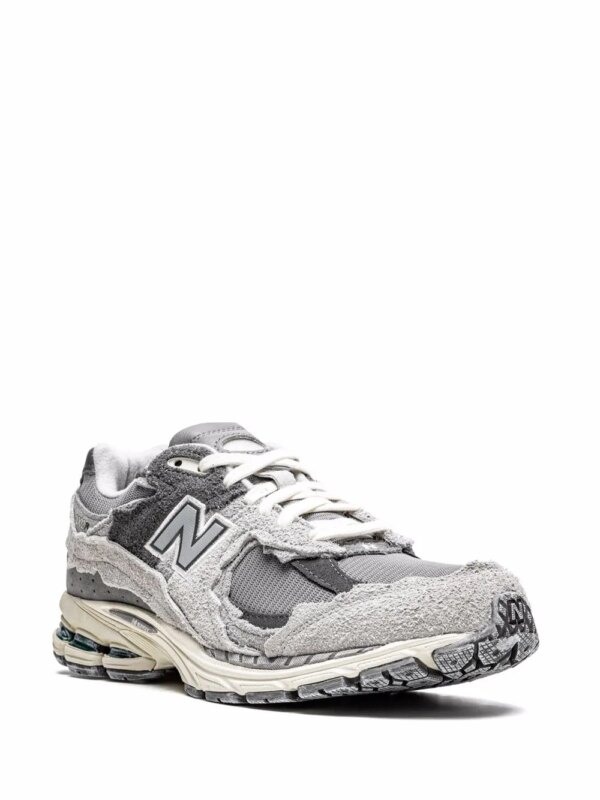 New Balance M2002RDA low-top sneakers - Grijs