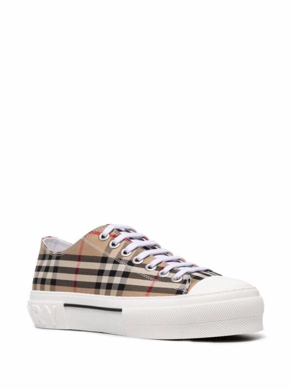 Burberry Low-top sneakers - Beige