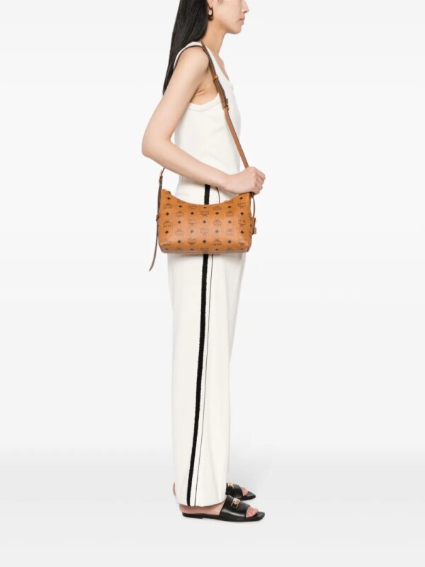 MCM Schoudertas met monogram - Bruin