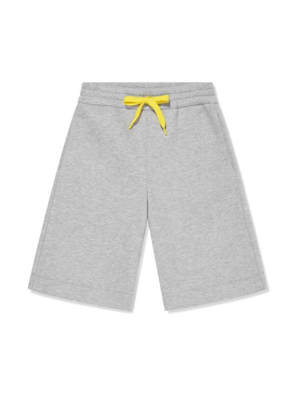 Fendi Kids short de sport à appliqué logo - Gris