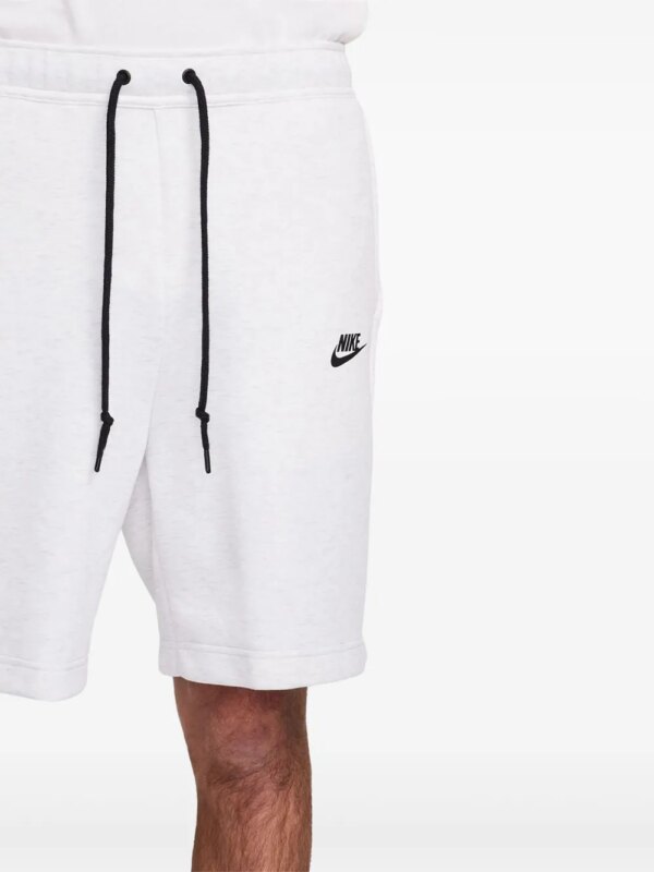 Nike short Sportswear Tech 'Birch Heather/Black' - Blanc