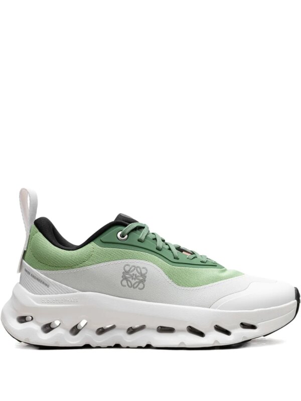 On Running x Loewe baskets Cloudtilt 2 'Green/White' - Vert