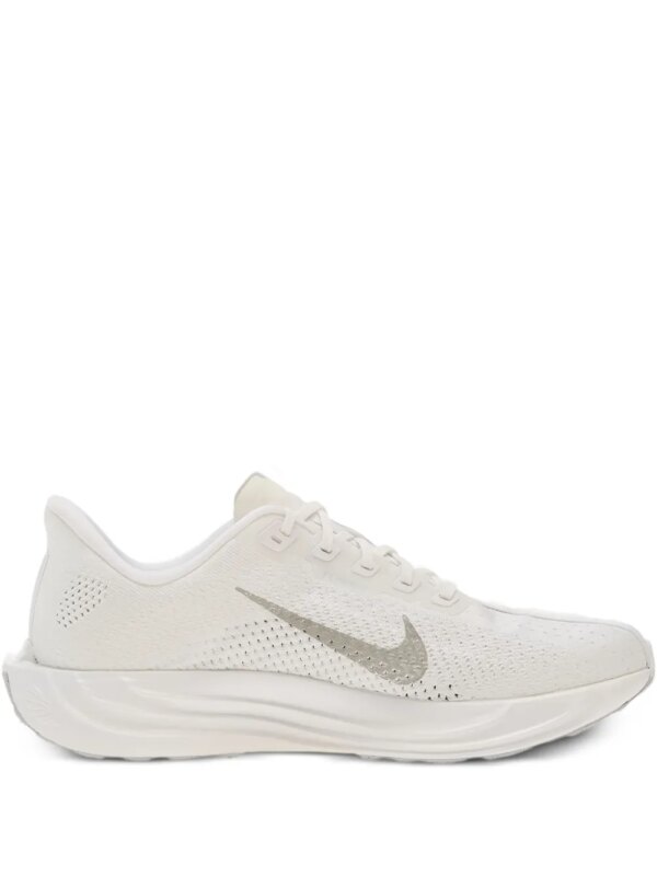 Nike baskets Pegasus Plus - Blanc