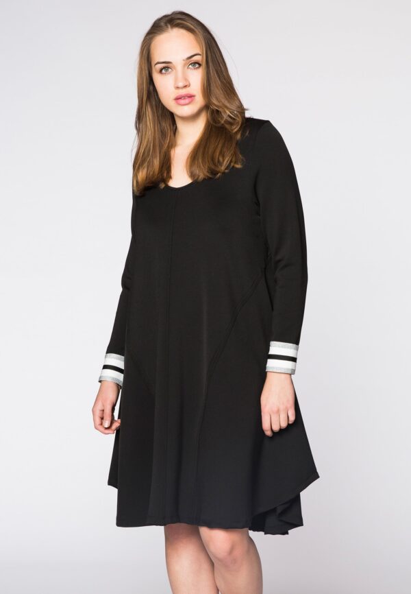 Yoek Dress wide bottom SPORT | Zwart | Maat 58/60